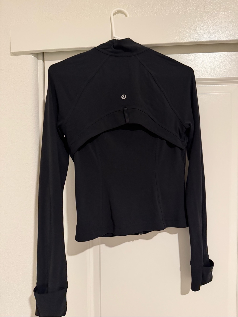 lululemon athletica Define Cropped Black Fitted Zip-Up Jacket Nulu - Picture 7 of 16